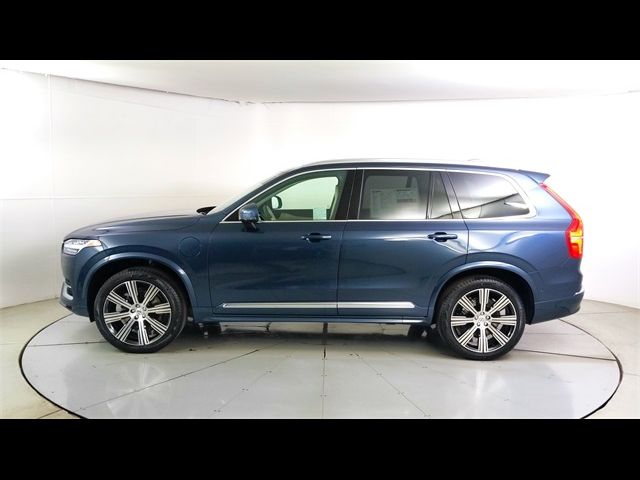 2025 Volvo XC90 Plug-In Hybrid Plus