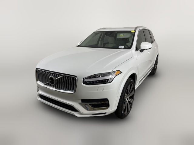 2025 Volvo XC90 Plug-In Hybrid Plus