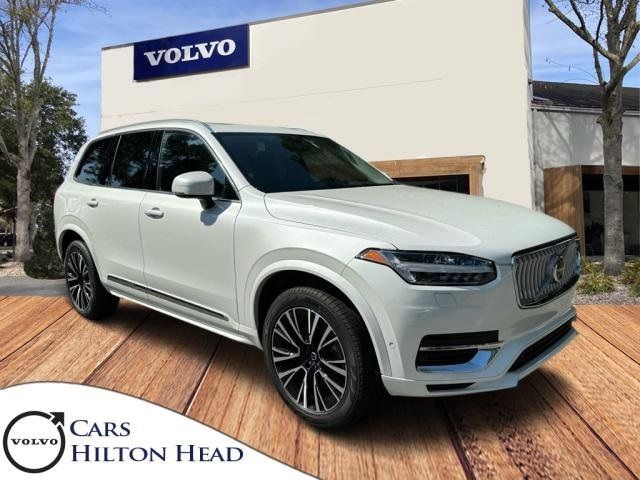 2025 Volvo XC90 Plug-In Hybrid Plus