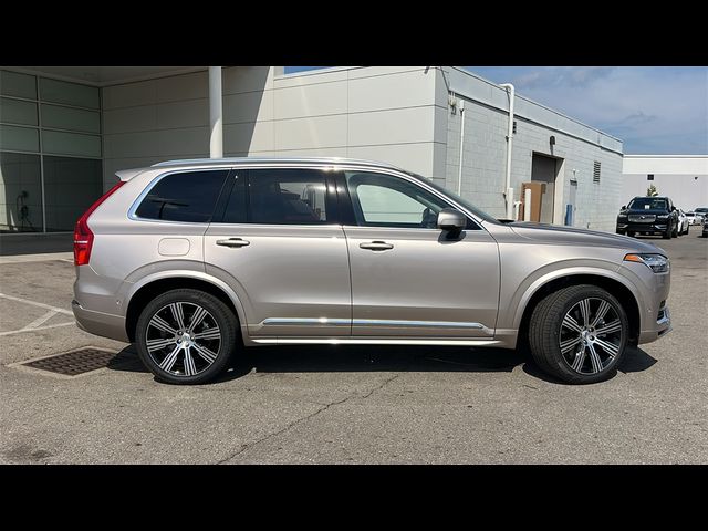 2025 Volvo XC90 Plug-In Hybrid Plus