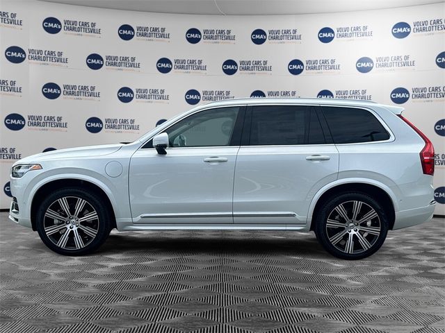 2025 Volvo XC90 Plug-In Hybrid Plus