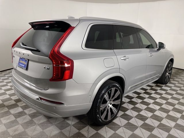 2025 Volvo XC90 Plug-In Hybrid Plus