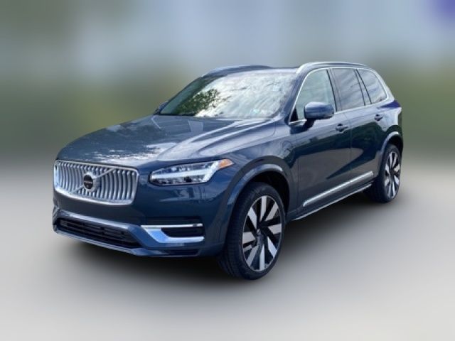 2025 Volvo XC90 Plug-In Hybrid Plus