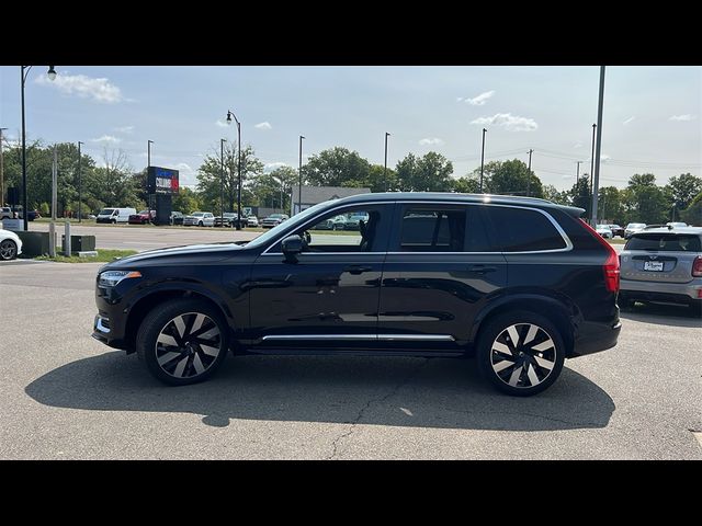 2025 Volvo XC90 Plug-In Hybrid Plus