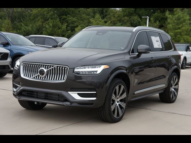 2025 Volvo XC90 Plug-In Hybrid Plus