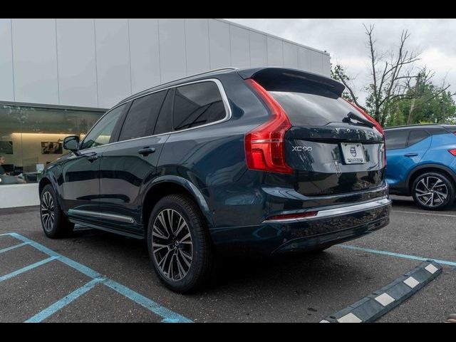 2025 Volvo XC90 Plug-In Hybrid Plus