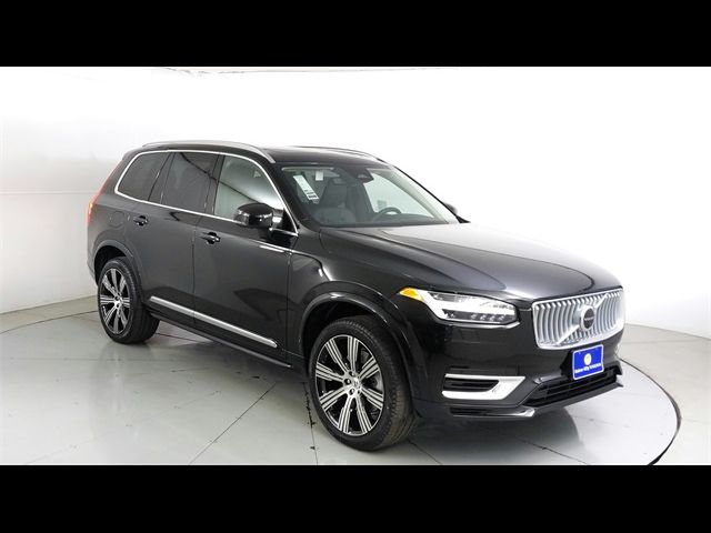 2025 Volvo XC90 Plug-In Hybrid Plus