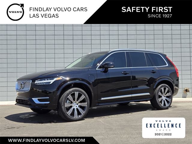 2025 Volvo XC90 Plug-In Hybrid Plus