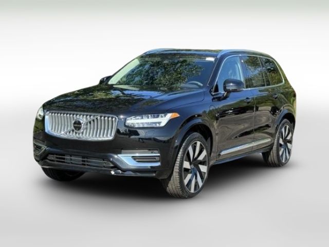 2025 Volvo XC90 Plug-In Hybrid Plus