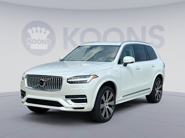 2025 Volvo XC90 Plug-In Hybrid Plus