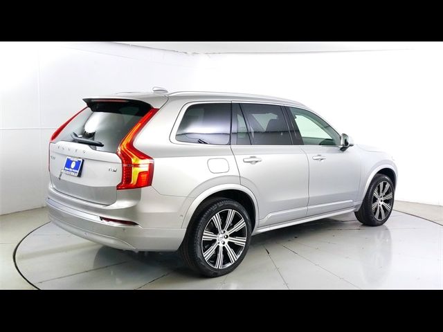 2025 Volvo XC90 Plug-In Hybrid Plus