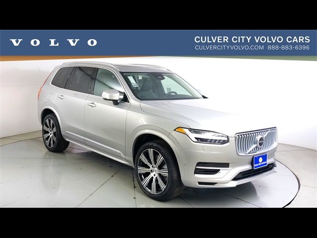 2025 Volvo XC90 Plug-In Hybrid Plus