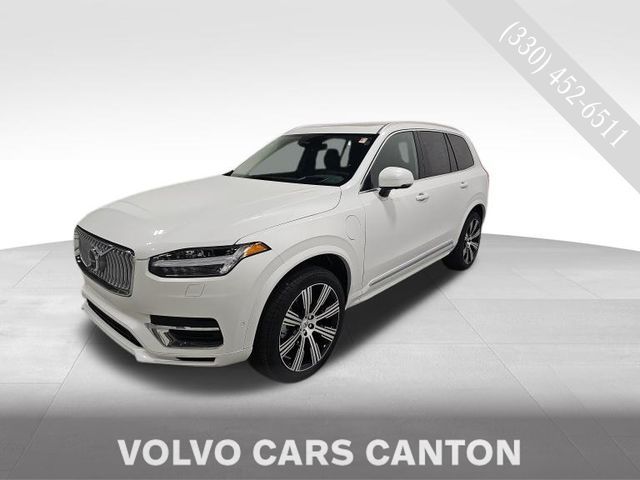 2025 Volvo XC90 Plug-In Hybrid Ultra