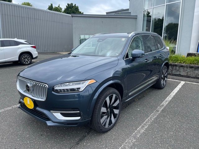 2025 Volvo XC90 Plug-In Hybrid Ultra