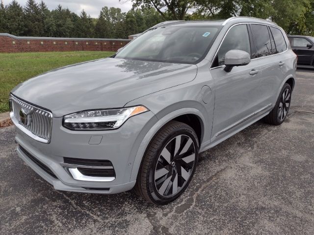 2025 Volvo XC90 Plug-In Hybrid Ultra