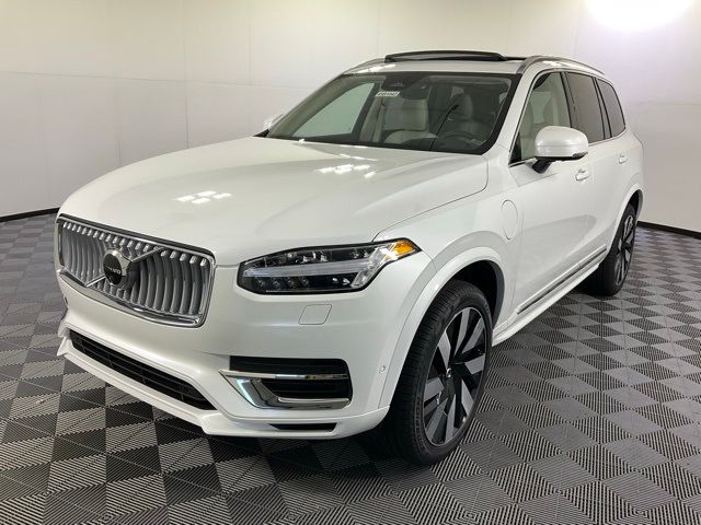 2025 Volvo XC90 Plug-In Hybrid Ultra