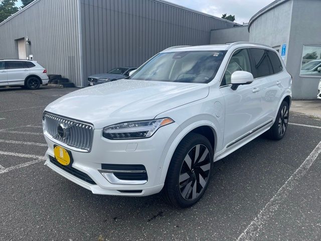 2025 Volvo XC90 Plug-In Hybrid Ultra