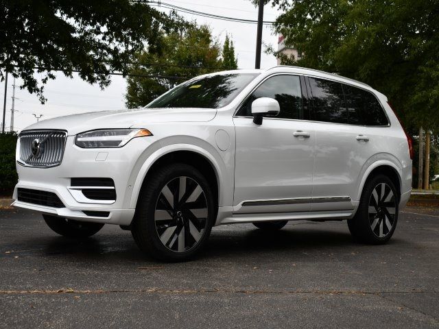 2025 Volvo XC90 Plug-In Hybrid Ultra