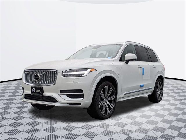 2025 Volvo XC90 Plug-In Hybrid Ultra