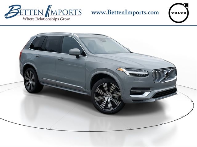 2025 Volvo XC90 Plug-In Hybrid Plus