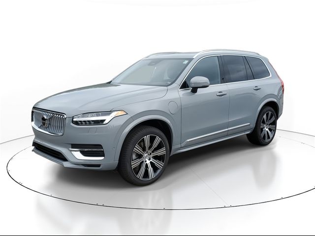 2025 Volvo XC90 Plug-In Hybrid Plus