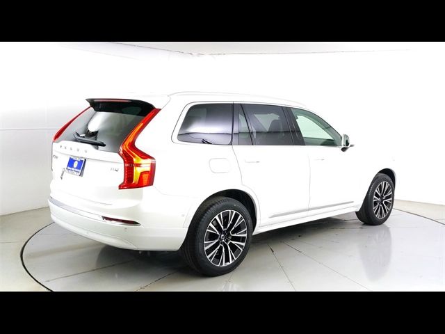 2025 Volvo XC90 Plug-In Hybrid Plus