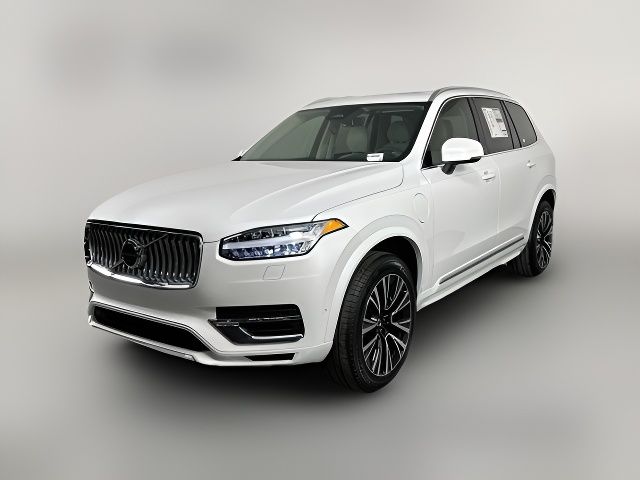 2025 Volvo XC90 Plug-In Hybrid Plus