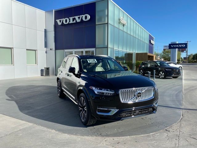 2025 Volvo XC90 Plug-In Hybrid Plus