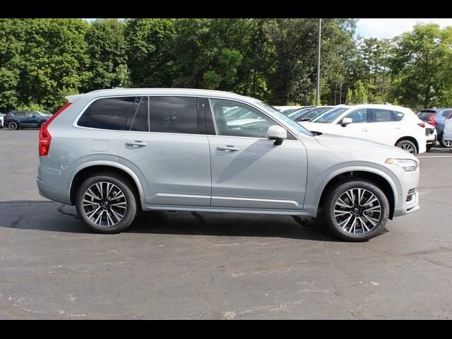 2025 Volvo XC90 Plug-In Hybrid Plus