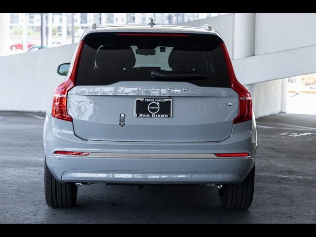 2025 Volvo XC90 Plug-In Hybrid Plus