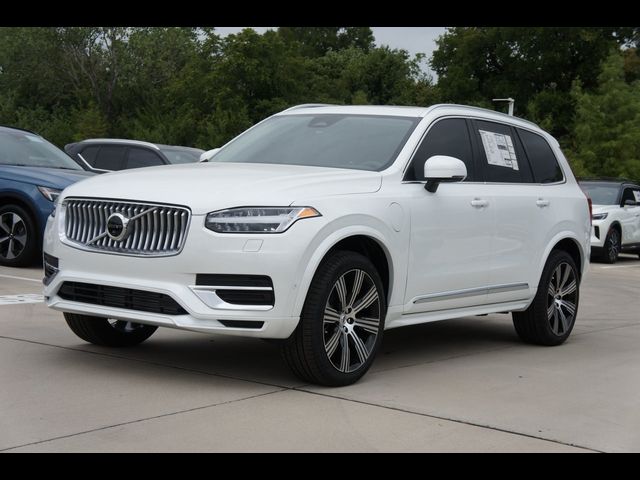 2025 Volvo XC90 Plug-In Hybrid Plus