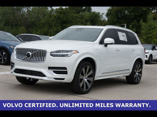 2025 Volvo XC90 Plug-In Hybrid Plus