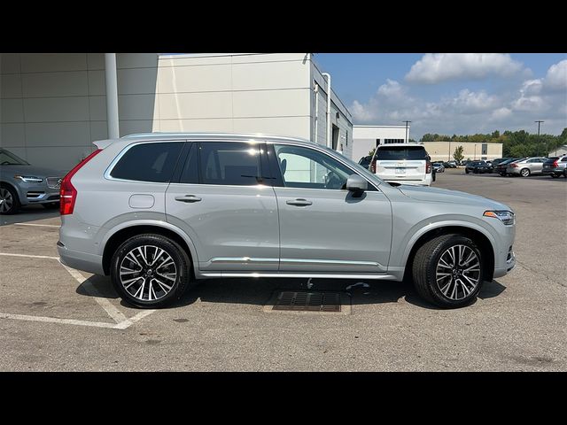 2025 Volvo XC90 Plug-In Hybrid Plus