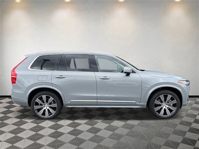 2025 Volvo XC90 Plug-In Hybrid Plus