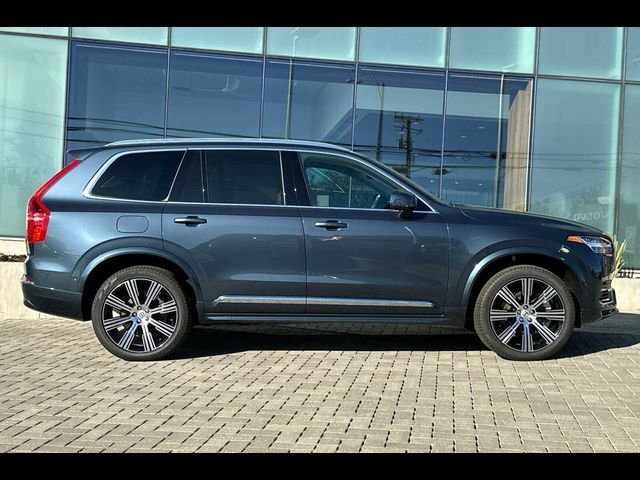 2025 Volvo XC90 Plug-In Hybrid Plus