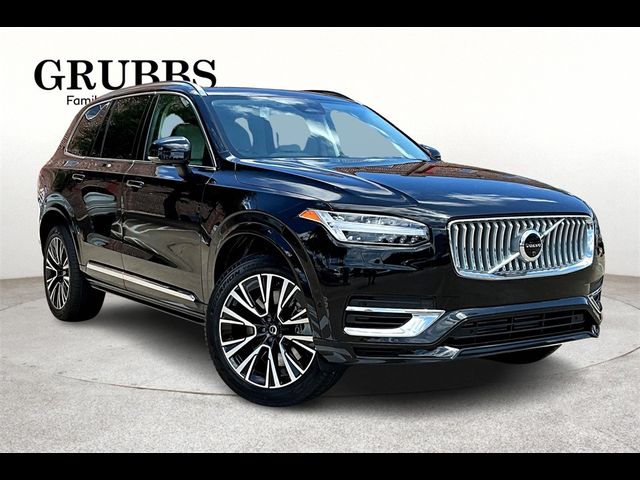 2025 Volvo XC90 Plug-In Hybrid Plus