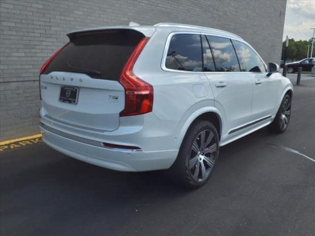 2025 Volvo XC90 Plug-In Hybrid Plus