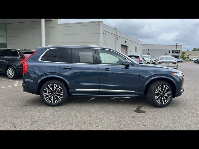 2025 Volvo XC90 Plug-In Hybrid Plus