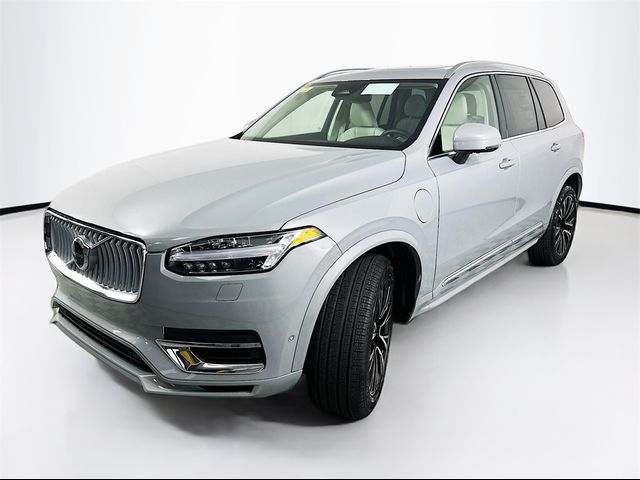 2025 Volvo XC90 Plug-In Hybrid Plus