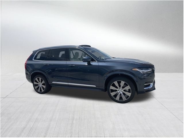 2025 Volvo XC90 Plug-In Hybrid Plus