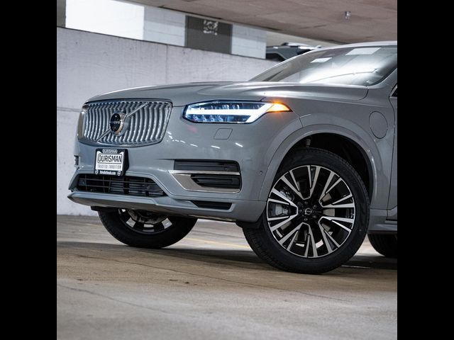 2025 Volvo XC90 Plug-In Hybrid Plus