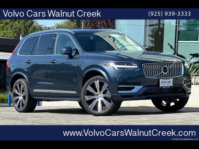 2025 Volvo XC90 Plug-In Hybrid Plus