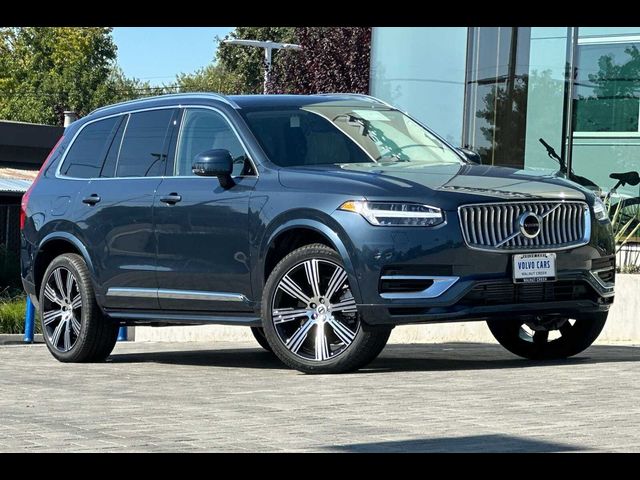 2025 Volvo XC90 Plug-In Hybrid Plus