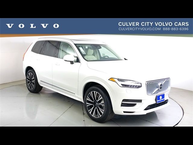 2025 Volvo XC90 Plug-In Hybrid Plus