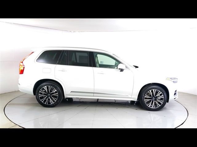 2025 Volvo XC90 Plug-In Hybrid Plus