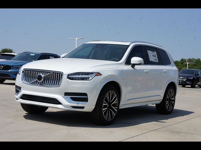 2025 Volvo XC90 Plug-In Hybrid Plus