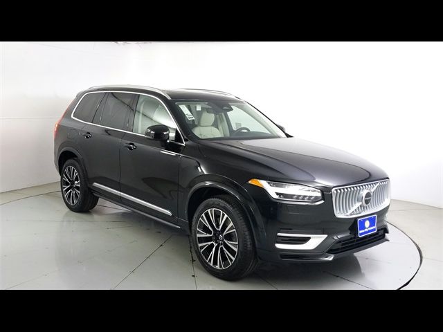 2025 Volvo XC90 Plug-In Hybrid Plus