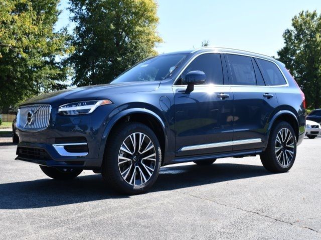 2025 Volvo XC90 Plug-In Hybrid Plus