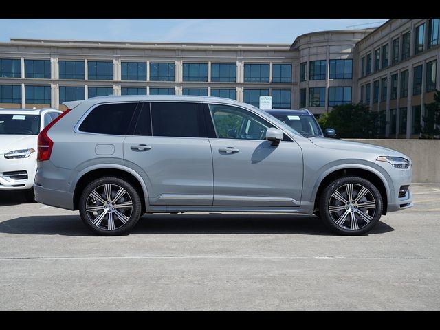 2025 Volvo XC90 Plug-In Hybrid Plus