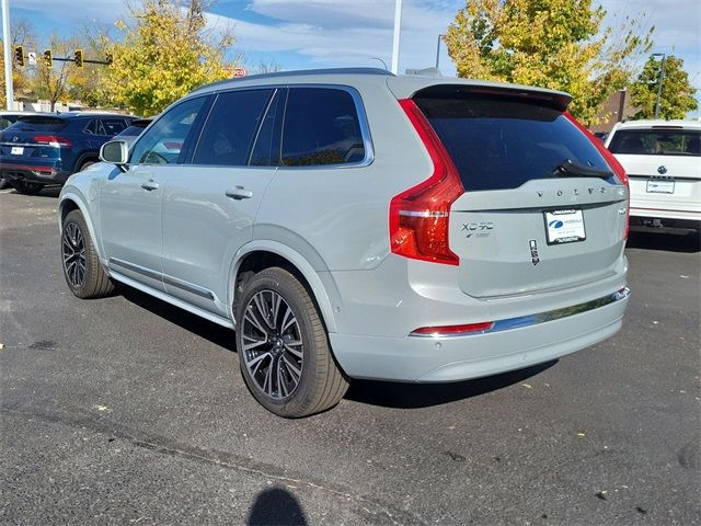 2025 Volvo XC90 Plug-In Hybrid Plus